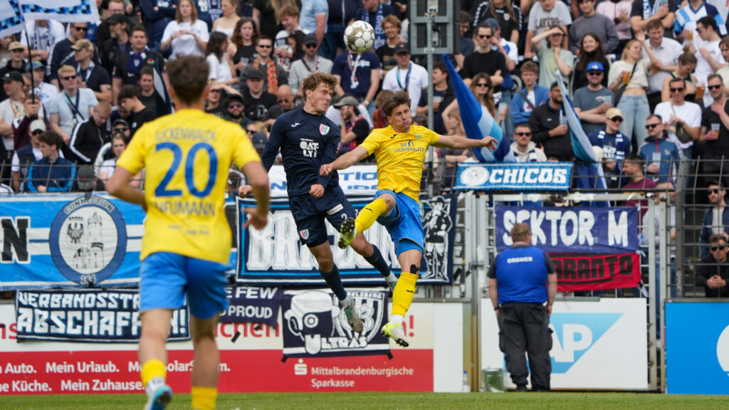 Jetzt hat der FSV 63 seinen Klassenerhalt wieder selbst in der Hand 62