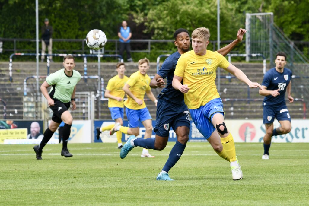 Jetzt hat der FSV 63 seinen Klassenerhalt wieder selbst in der Hand 25