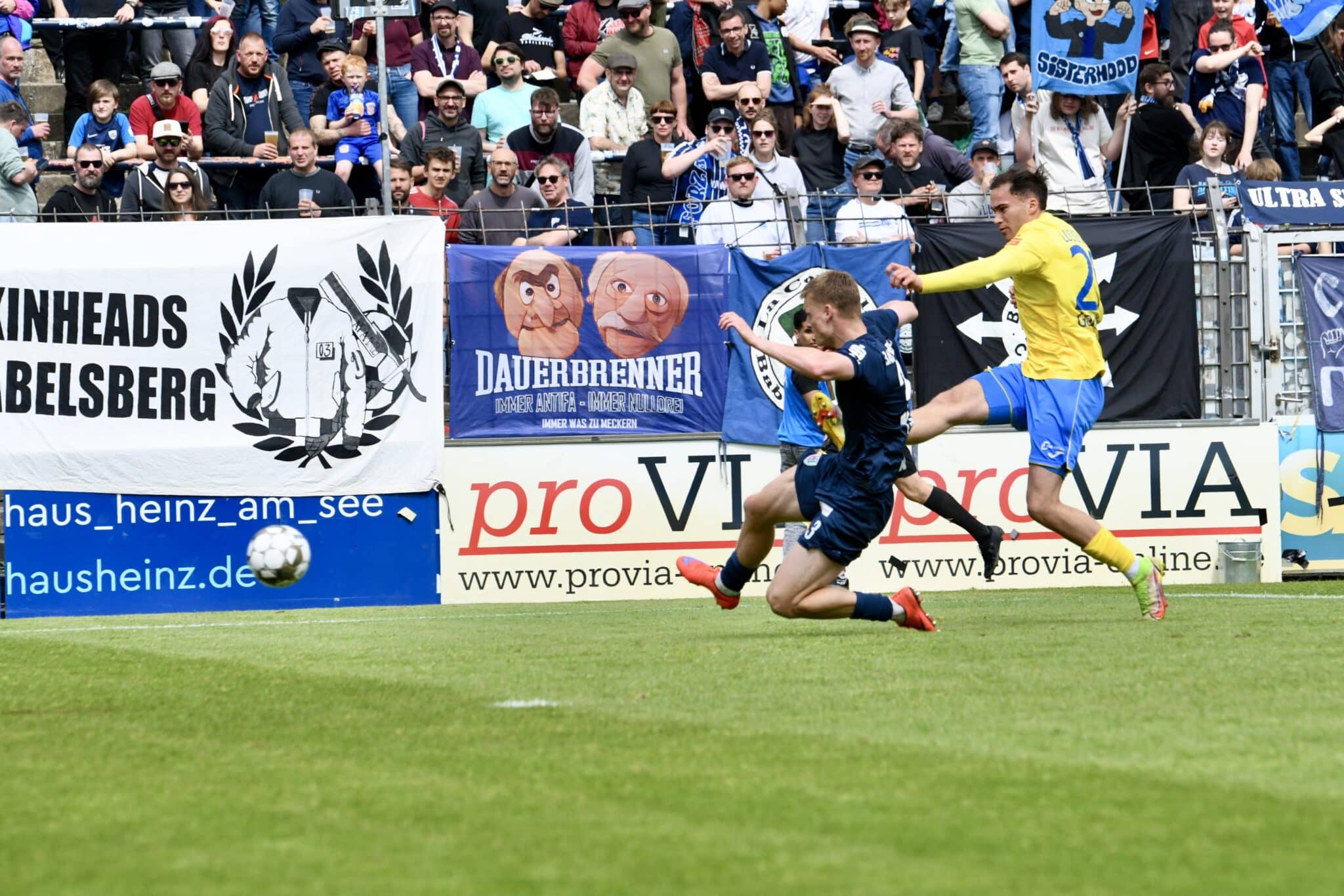 Jetzt hat der FSV 63 seinen Klassenerhalt wieder selbst in der Hand 6