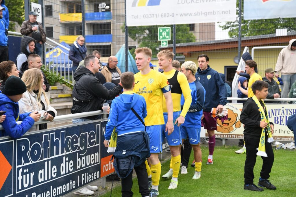 Der FSV 63 Luckenwalde spielt weiter Regionalliga 121