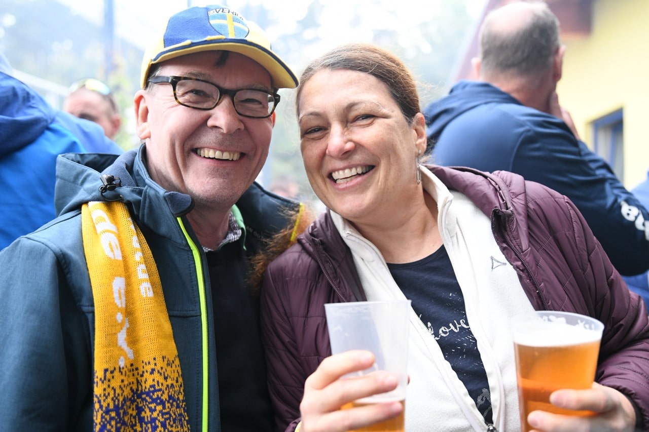 Abschlussfeier nach dem Klassenerhalt 44