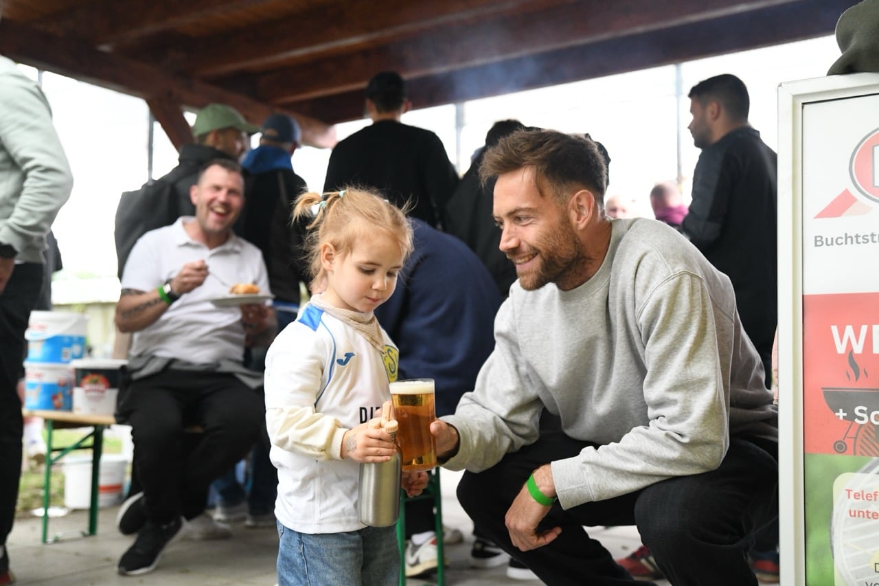 Abschlussfeier nach dem Klassenerhalt 52