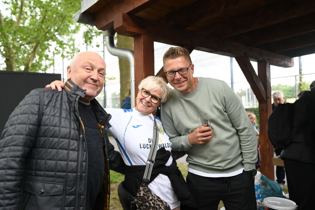 Abschlussfeier nach dem Klassenerhalt 53