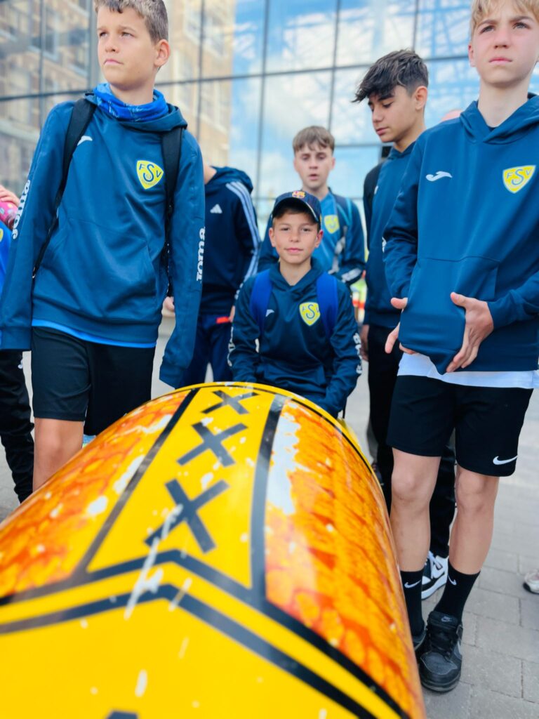 U13 besucht Holland-Park 7