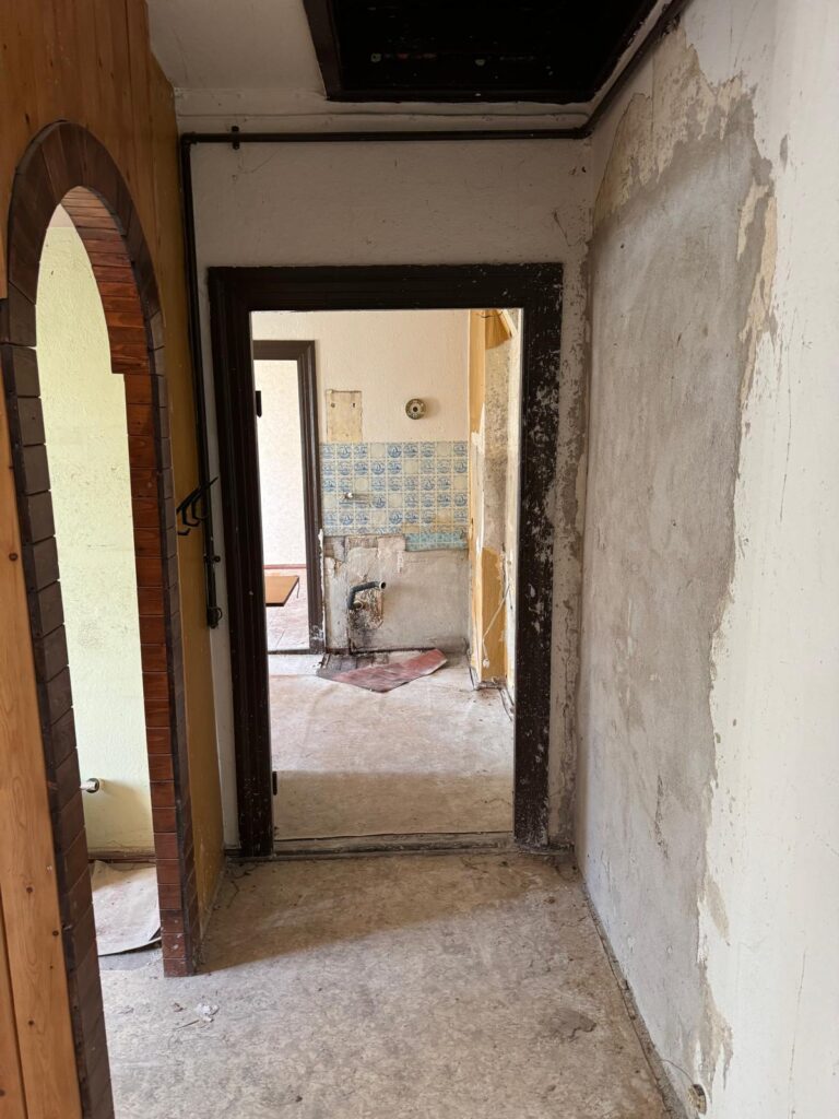 Eröffnung der neuen Geschäftsstelle 12 Eröffnung der neuen Geschäftsstelle 12