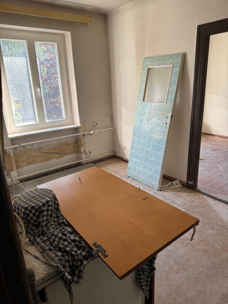 Eröffnung der neuen Geschäftsstelle 15 Eröffnung der neuen Geschäftsstelle 15