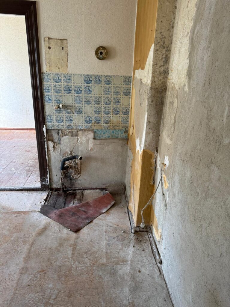 Eröffnung der neuen Geschäftsstelle 16 Eröffnung der neuen Geschäftsstelle 16