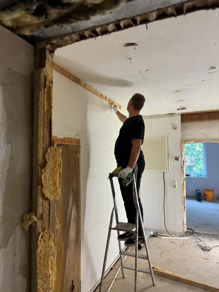 Eröffnung der neuen Geschäftsstelle 22 Eröffnung der neuen Geschäftsstelle 22