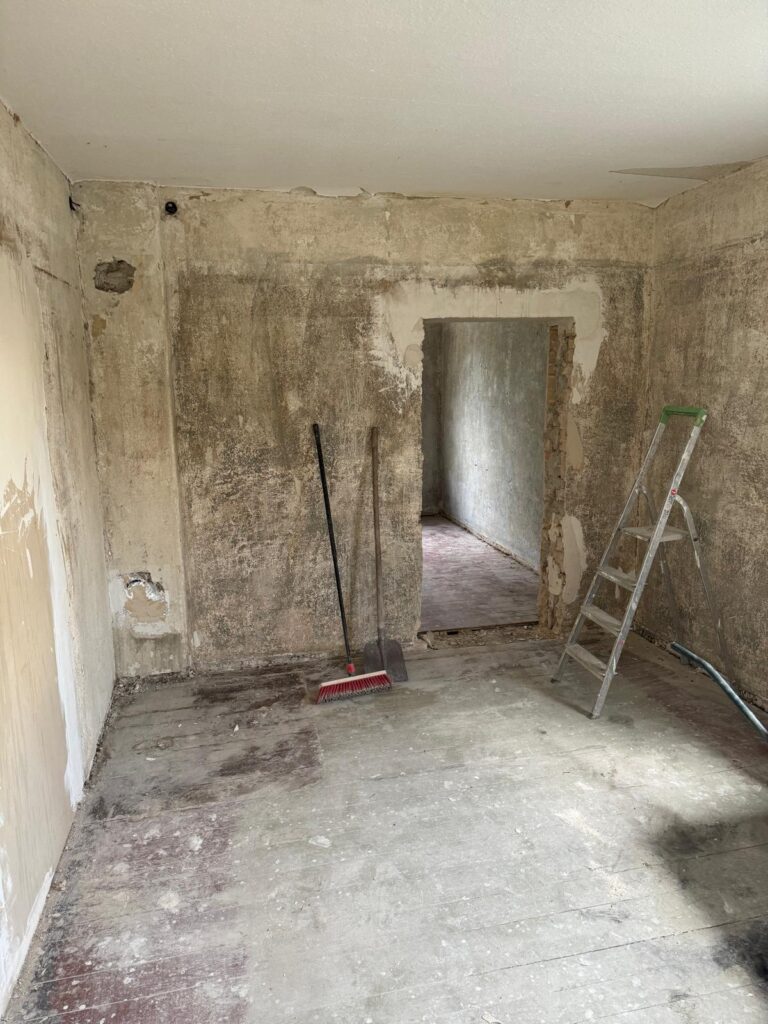 Eröffnung der neuen Geschäftsstelle 27 Eröffnung der neuen Geschäftsstelle 27