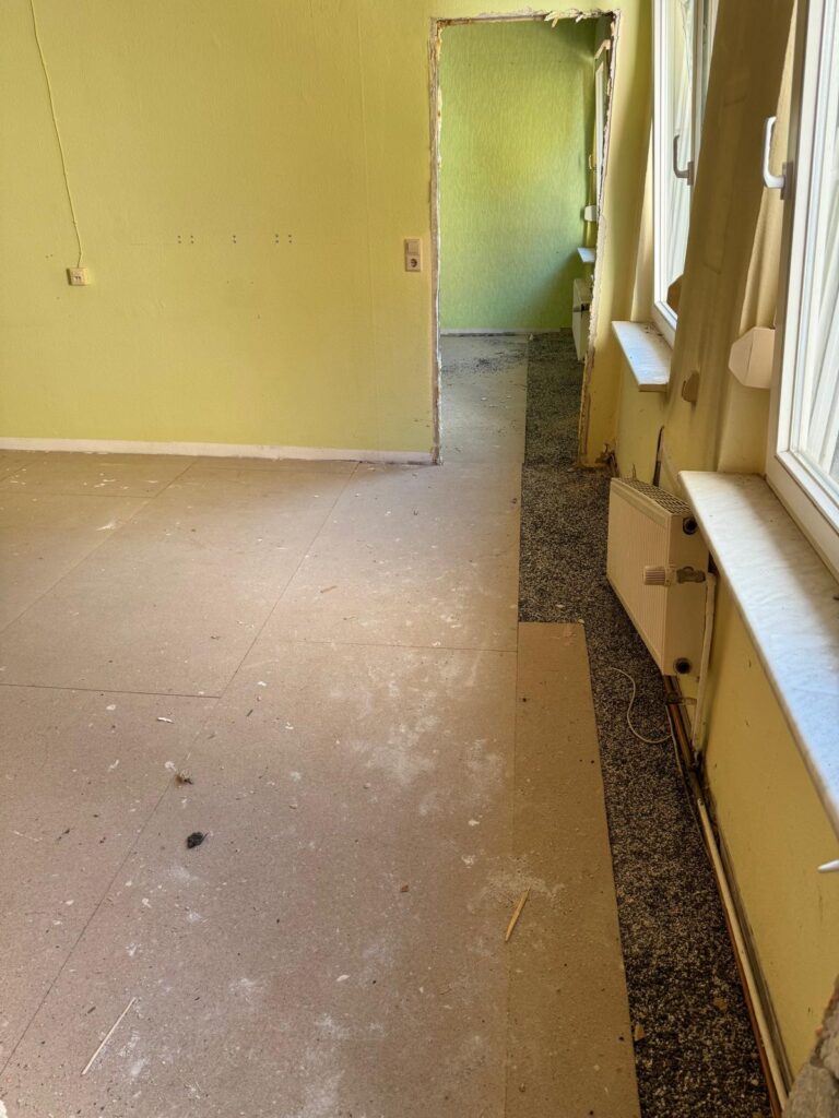 Eröffnung der neuen Geschäftsstelle 5 Eröffnung der neuen Geschäftsstelle 5