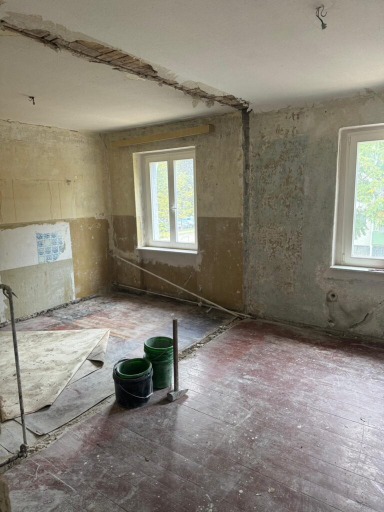 Eröffnung der neuen Geschäftsstelle 28 Eröffnung der neuen Geschäftsstelle 28