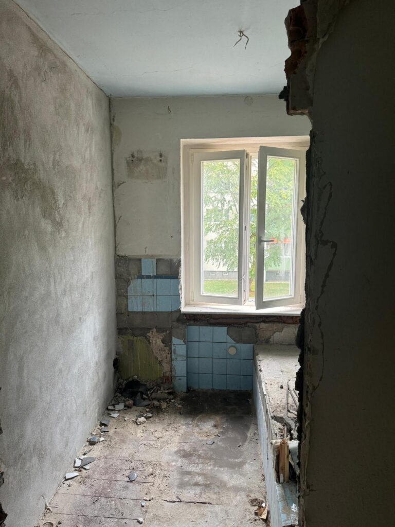 Eröffnung der neuen Geschäftsstelle 30 Eröffnung der neuen Geschäftsstelle 30