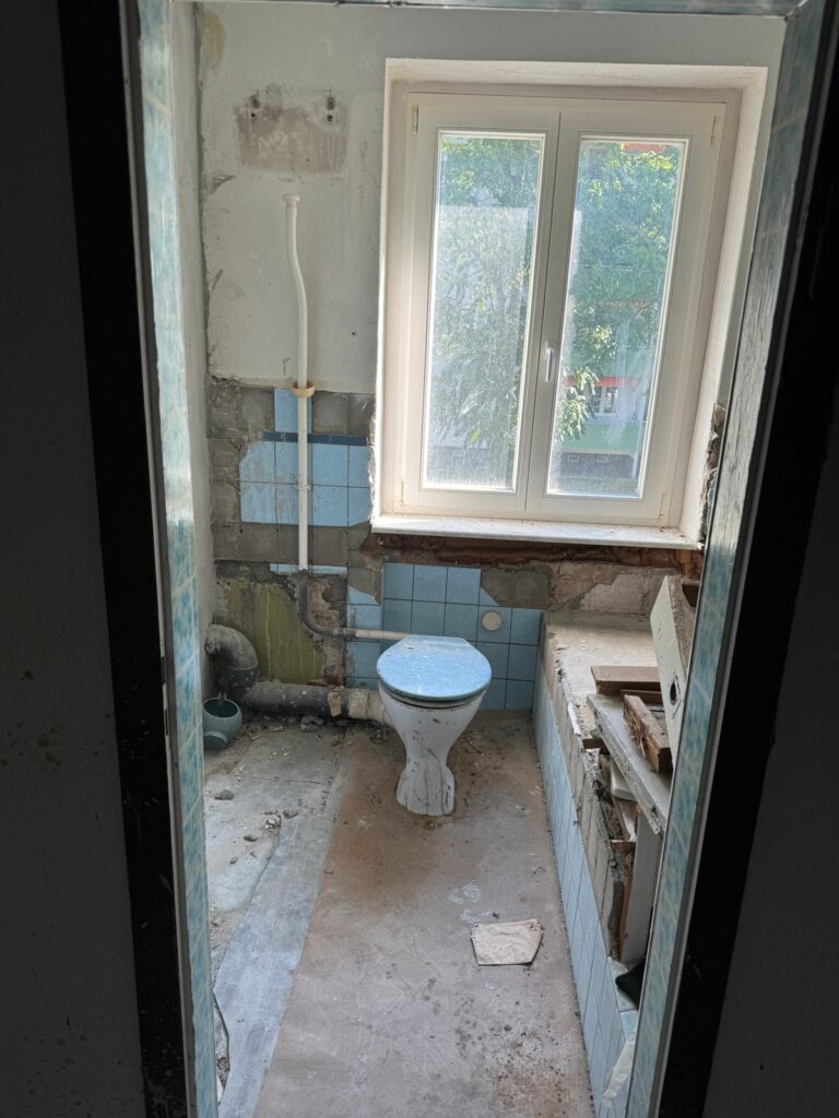 Eröffnung der neuen Geschäftsstelle 10 Eröffnung der neuen Geschäftsstelle 10