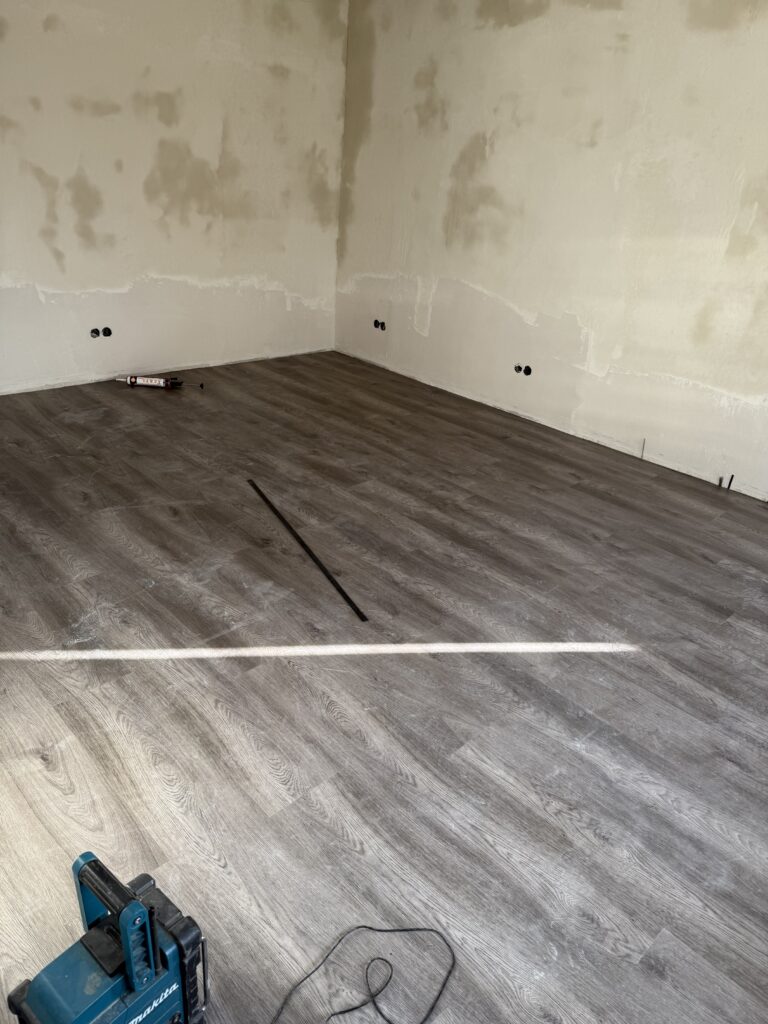 Eröffnung der neuen Geschäftsstelle 75 Eröffnung der neuen Geschäftsstelle 75