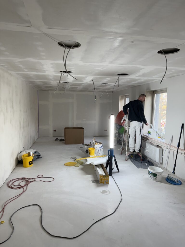 Eröffnung der neuen Geschäftsstelle 79 Eröffnung der neuen Geschäftsstelle 79