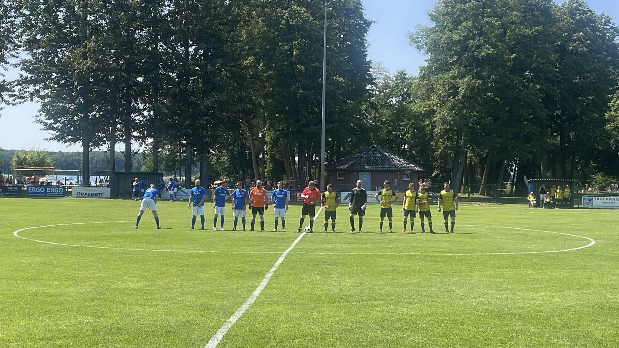 Oldies erspielen sich den Pokalsieg 2 Oldies erspielen sich den Pokalsieg 2