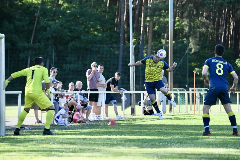 Unsere Oldies sind Kreismeister 11 Unsere Oldies sind Kreismeister 11