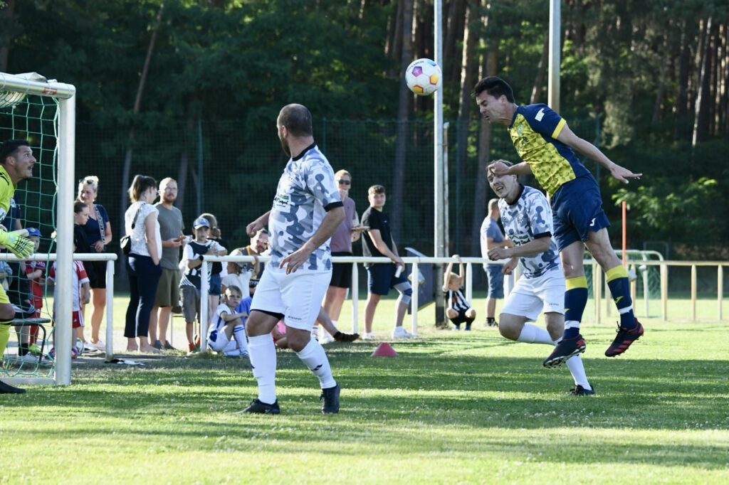 Unsere Oldies sind Kreismeister 15 Unsere Oldies sind Kreismeister 15