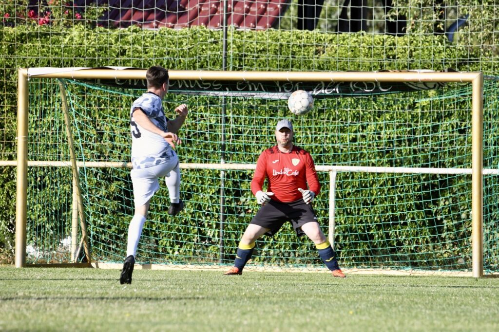 Unsere Oldies sind Kreismeister 24 Unsere Oldies sind Kreismeister 24