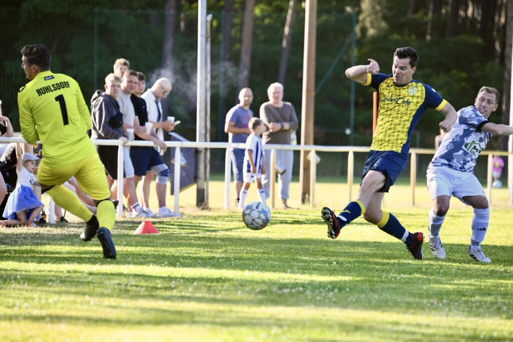 Unsere Oldies sind Kreismeister 26 Unsere Oldies sind Kreismeister 26