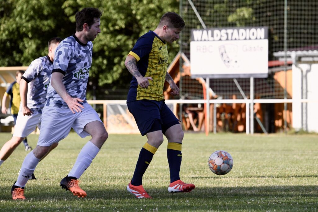 Unsere Oldies sind Kreismeister 32 Unsere Oldies sind Kreismeister 32