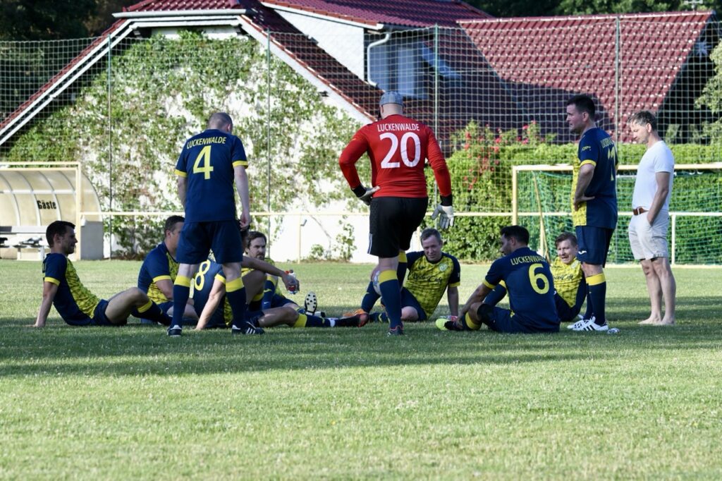 Unsere Oldies sind Kreismeister 35 Unsere Oldies sind Kreismeister 35