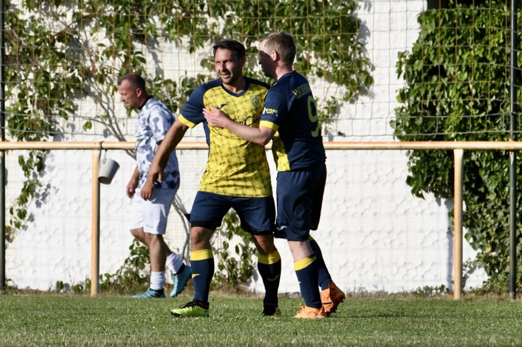 Unsere Oldies sind Kreismeister 38 Unsere Oldies sind Kreismeister 38