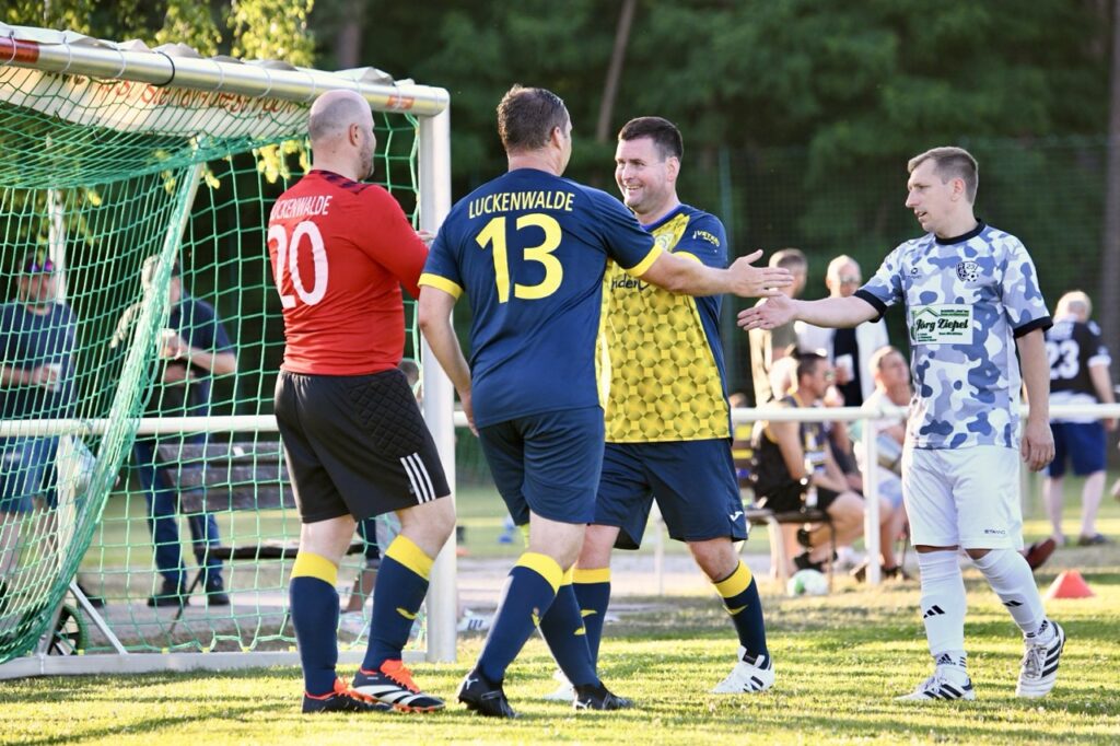 Unsere Oldies sind Kreismeister 50 Unsere Oldies sind Kreismeister 50