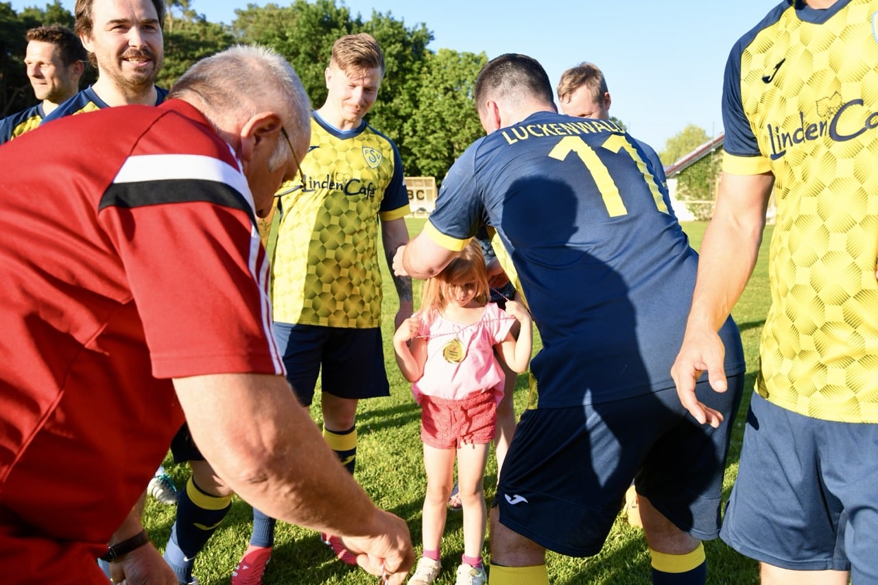 Unsere Oldies sind Kreismeister 57 Unsere Oldies sind Kreismeister 57