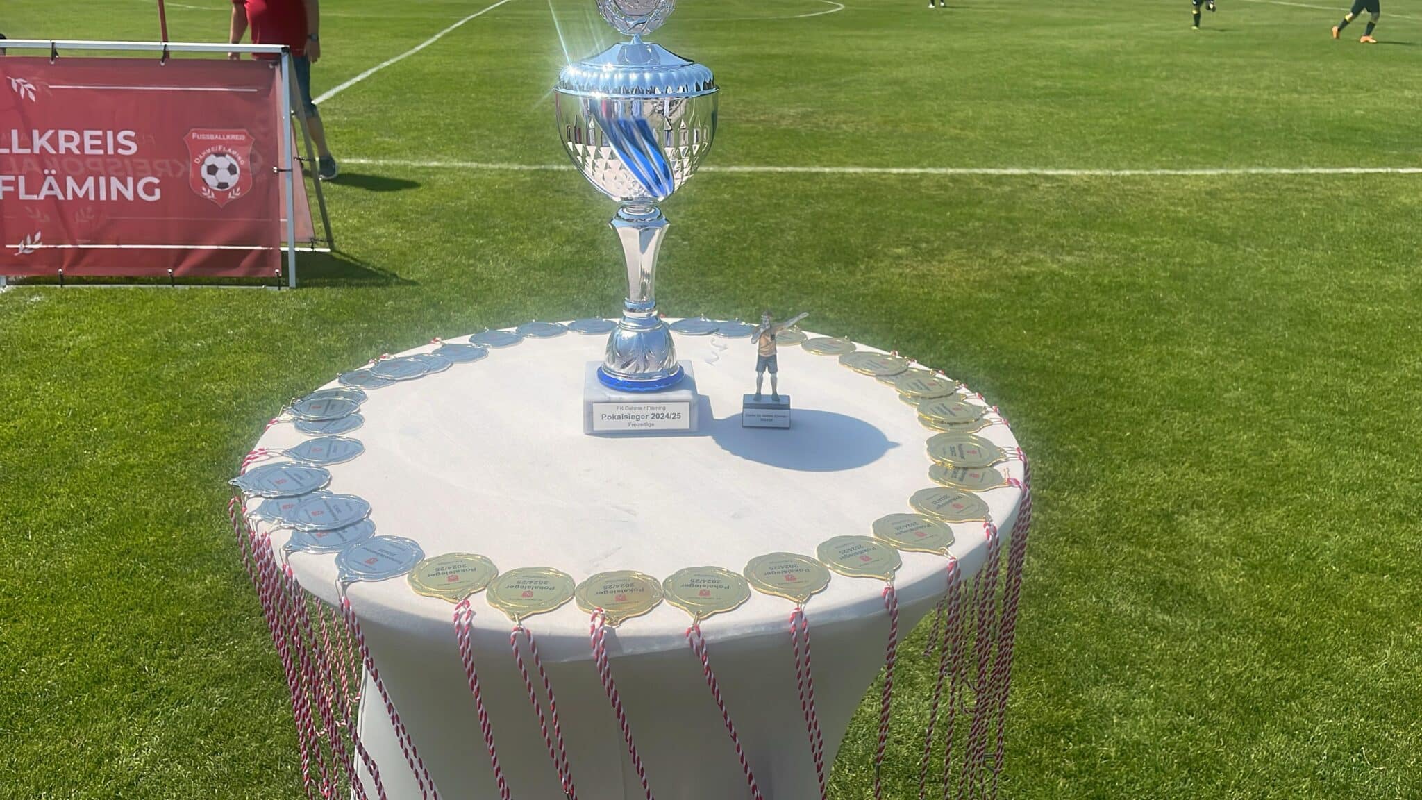 Oldies erspielen sich den Pokalsieg 6 Oldies erspielen sich den Pokalsieg 6