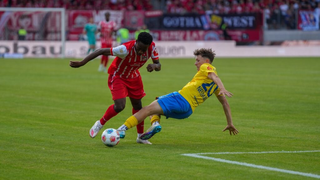 Verdienter Erfurter Auftaktsieg 7