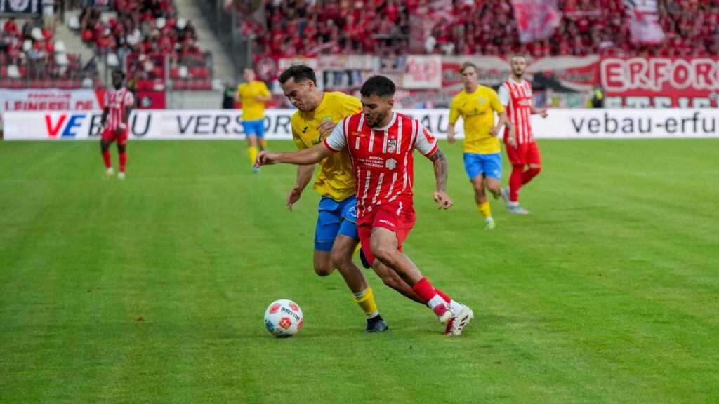 Verdienter Erfurter Auftaktsieg 15