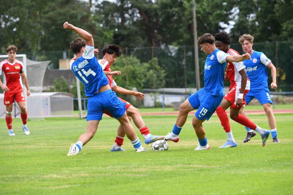 Hertha BSC gewinnt den Turmpokal 28 Hertha BSC gewinnt den Turmpokal 28