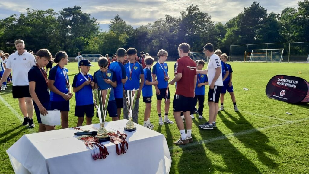 U13 holt Vizetitel beim Masterturnier des FLB 1