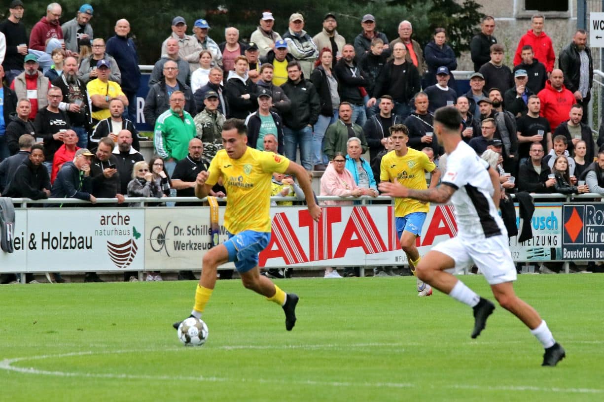 Schon neun Punkte gegen den Abstieg für den FSV   24