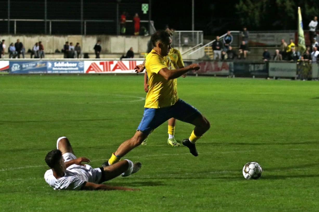 Schon neun Punkte gegen den Abstieg für den FSV   44