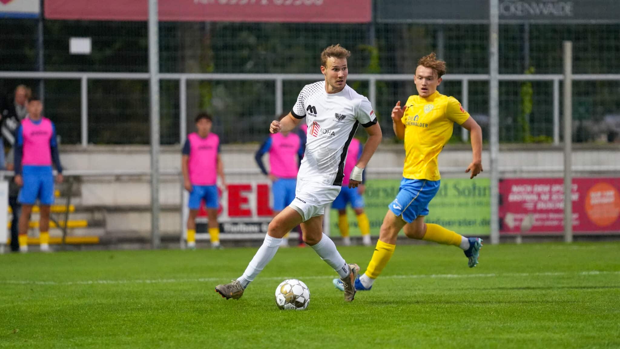 Schon neun Punkte gegen den Abstieg für den FSV   28