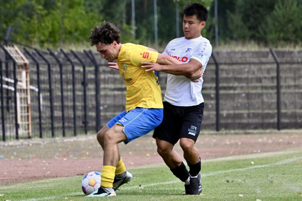 Pokalaufgabe in Eisenhüttenstadt gelöst –wieder Konzentration auf Regionalliga 46 Pokalaufgabe in Eisenhüttenstadt gelöst –wieder Konzentration auf Regionalliga 46