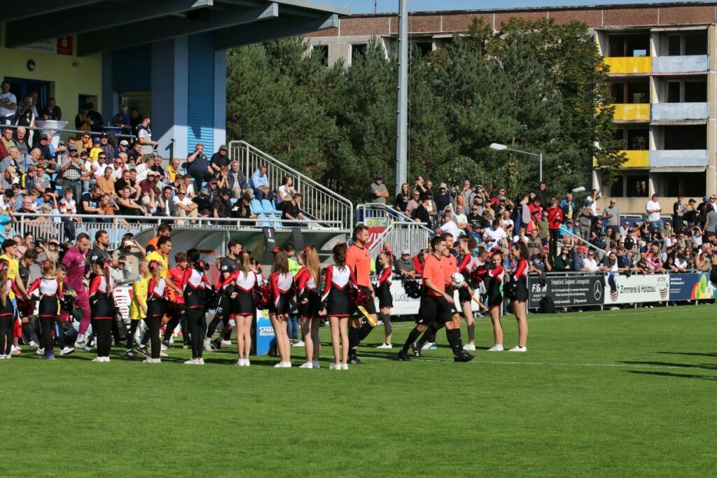 Der FSV punktet weiter für den Klassenerhalt 39 Der FSV punktet weiter für den Klassenerhalt 39