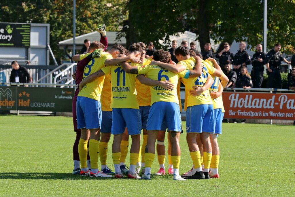 Der FSV punktet weiter für den Klassenerhalt 44 Der FSV punktet weiter für den Klassenerhalt 44