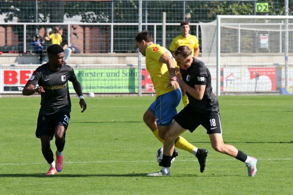 Der FSV punktet weiter für den Klassenerhalt 45 Der FSV punktet weiter für den Klassenerhalt 45