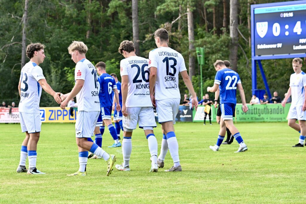 Neun Torschützen - Elf Tore 32 Neun Torschützen - Elf Tore 32