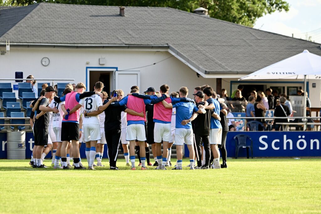 Neun Torschützen - Elf Tore 50 Neun Torschützen - Elf Tore 50