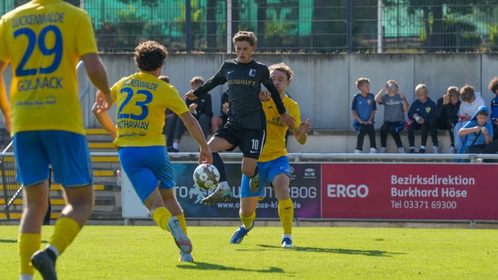 Der FSV punktet weiter für den Klassenerhalt 9 Der FSV punktet weiter für den Klassenerhalt 9