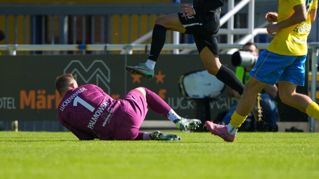 Der FSV punktet weiter für den Klassenerhalt 15 Der FSV punktet weiter für den Klassenerhalt 15