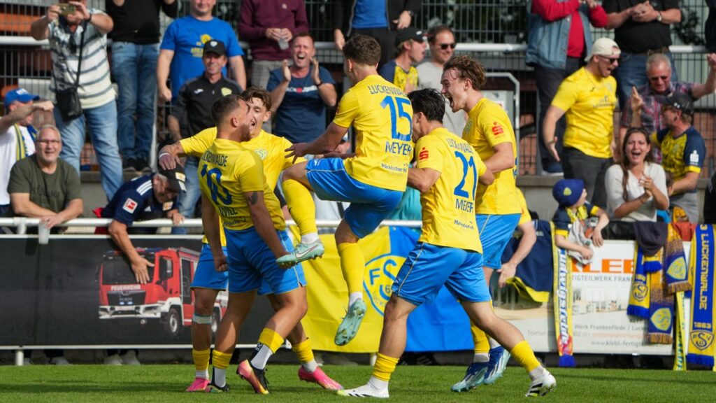 Der FSV punktet weiter für den Klassenerhalt 34 Der FSV punktet weiter für den Klassenerhalt 34