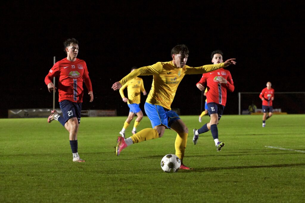 Glücklicher aber nicht unverdienter dritter FSV-Auswärtssieg 16