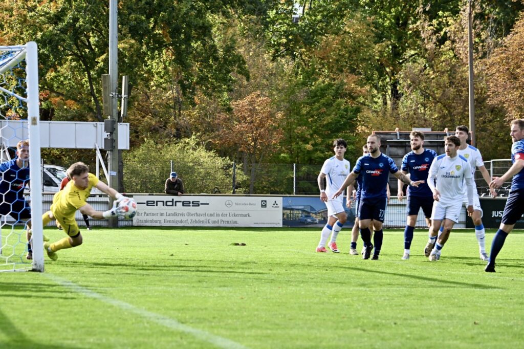 Frühes Pokalaus gegen Oranienburg 44