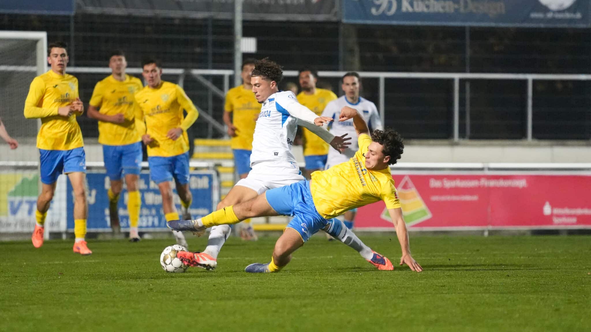 Der FSV 63 auch gegen unberechenbare Herthaner unterlegen 12