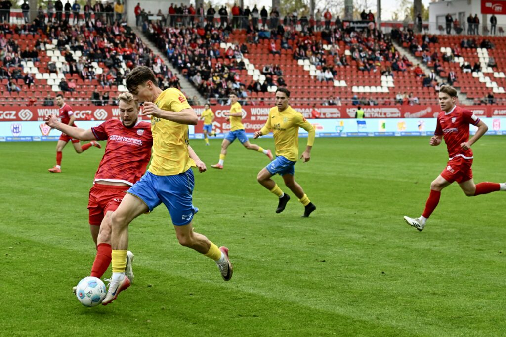 In Zwickau ist für den FSV 63 offensichtlich nichts zu holen 34